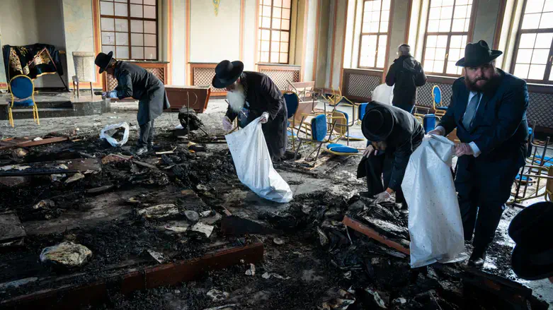 historic Kloyz Kaddisha Synagogue in Sadigura, Ukraine