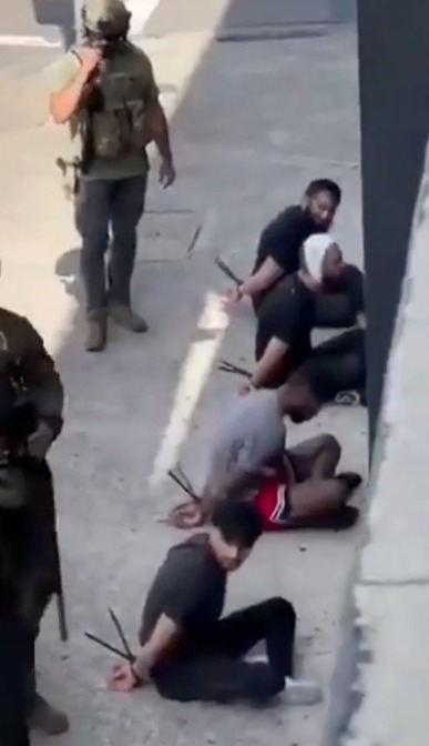 Terrorists arrested in Australia