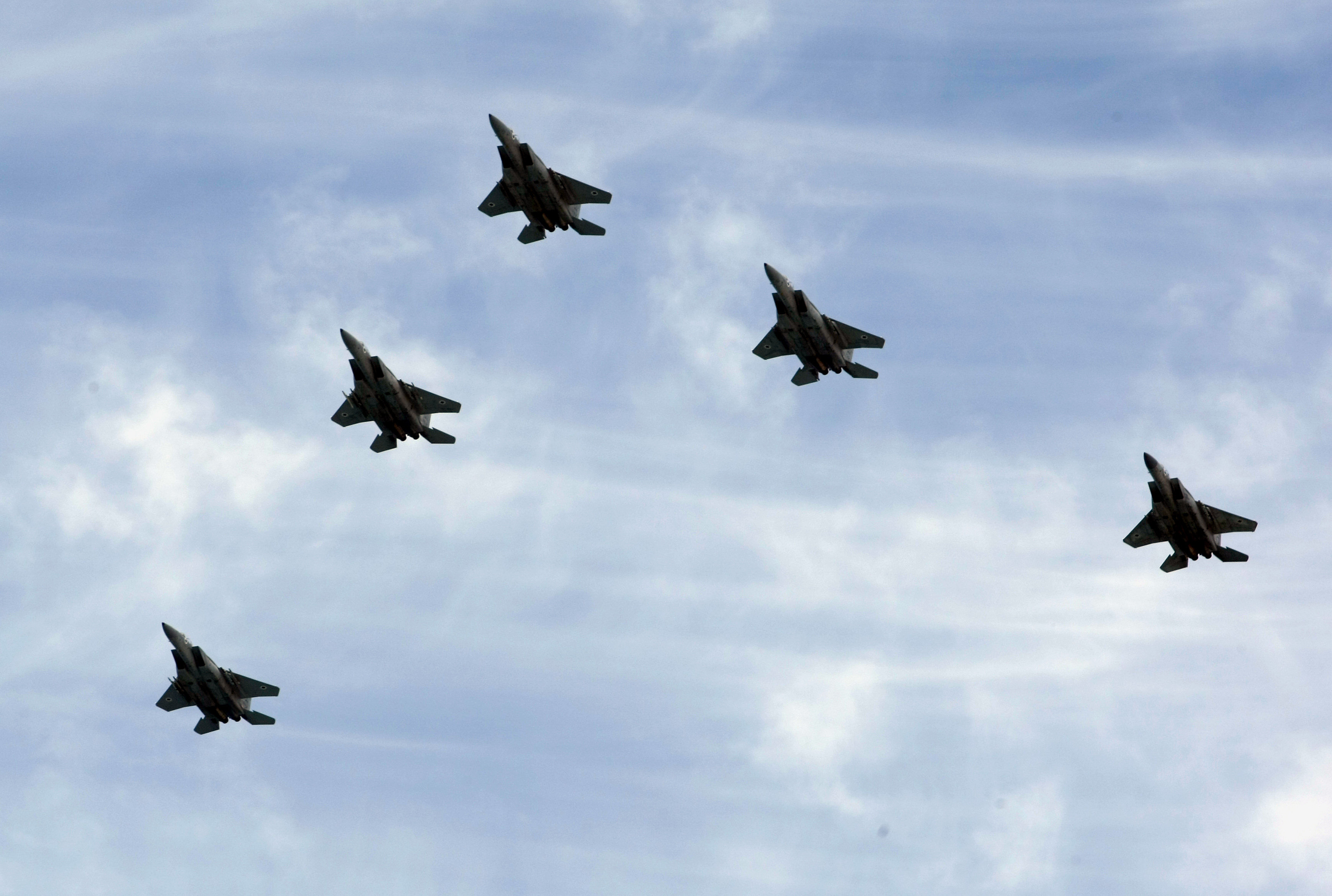 A demonstration on the 60's Independence Day of Israel in front the beach of Tel Aviv: A flight of F15 fighters . May 08 2008.