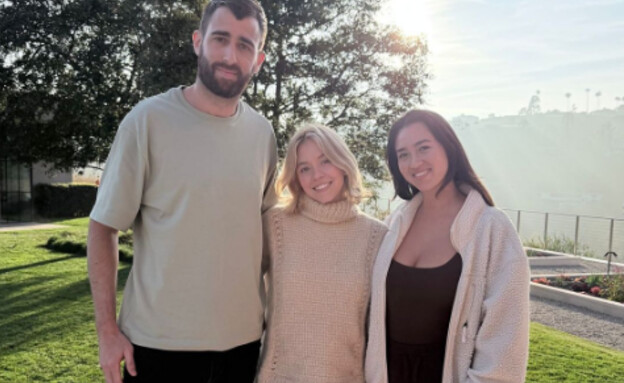 Sydney Sweeney meeting with former hostages