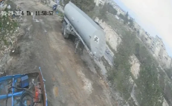 Tank rolls onto highway in Neve Yaakov