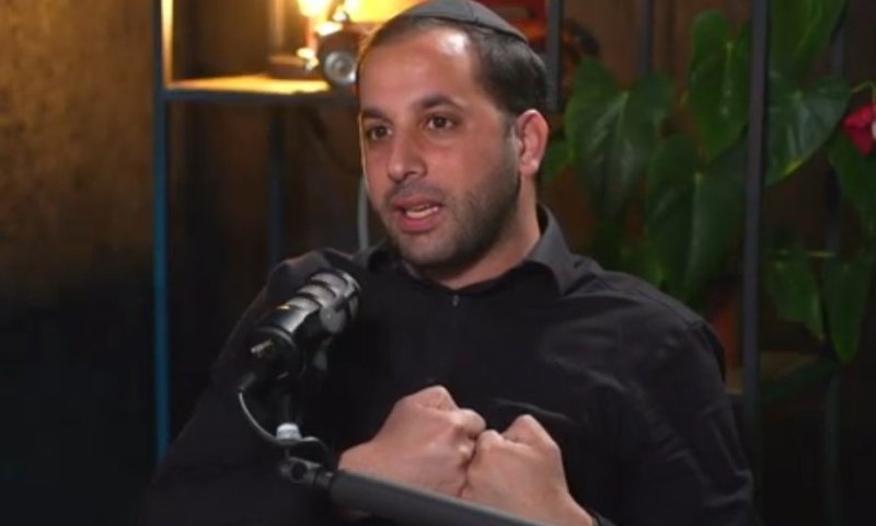 Vort Star Moshe Menashe