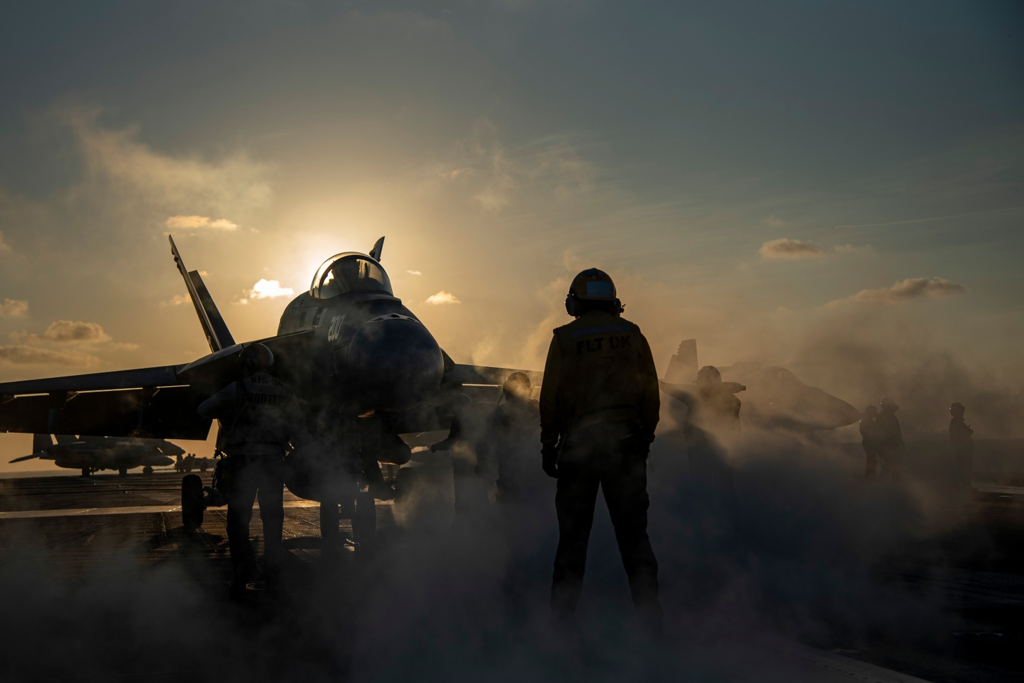 US Jet with signal officer