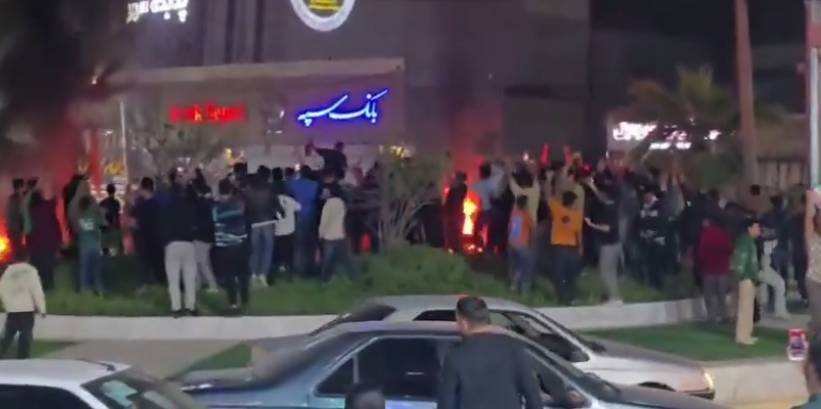 WATCH: Iran Celebrates - "Khamenei is Dead, Iran is Free" - 