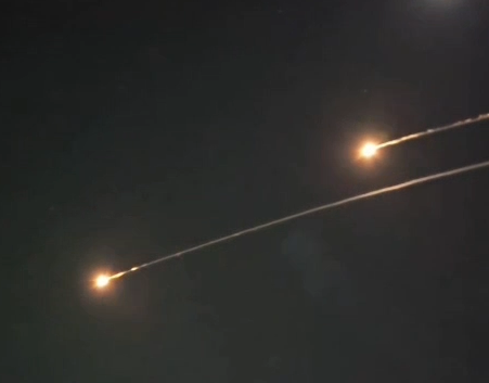 Iranian missiles in jerusalem sky
