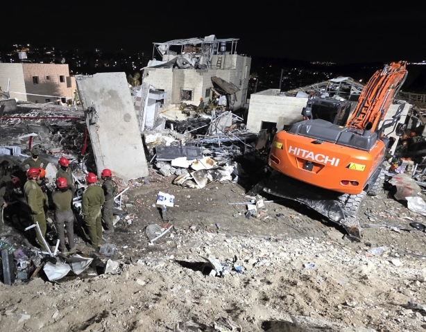 Site of missile strike in Beit Shemesh