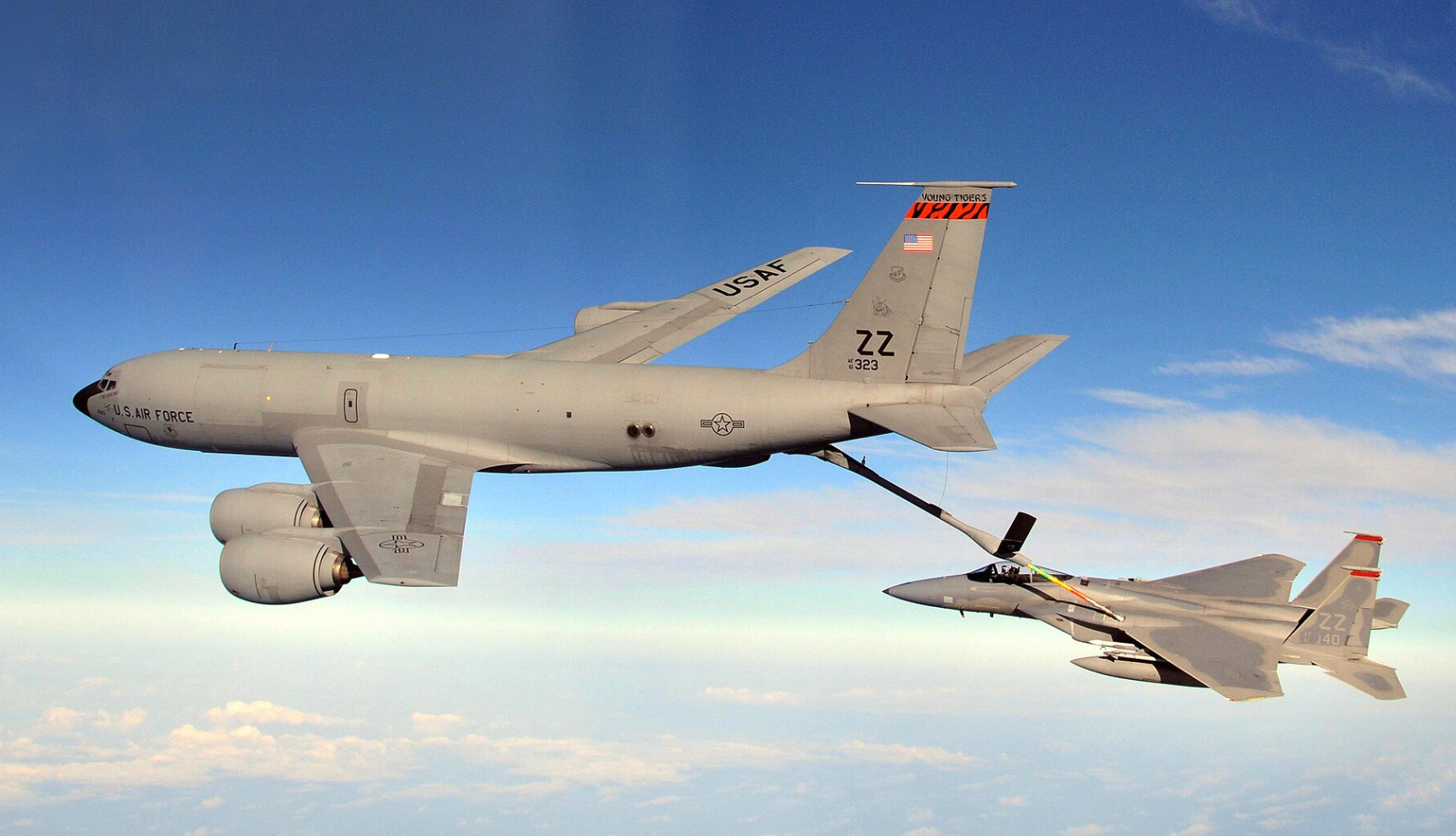 KC-135 refueler