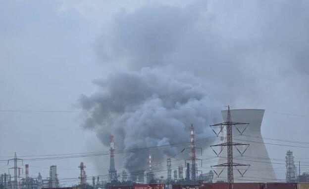 Shrapnel impact from an Iranian missile in Haifa