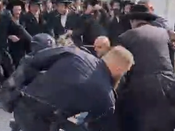 Anti- Light rail protest