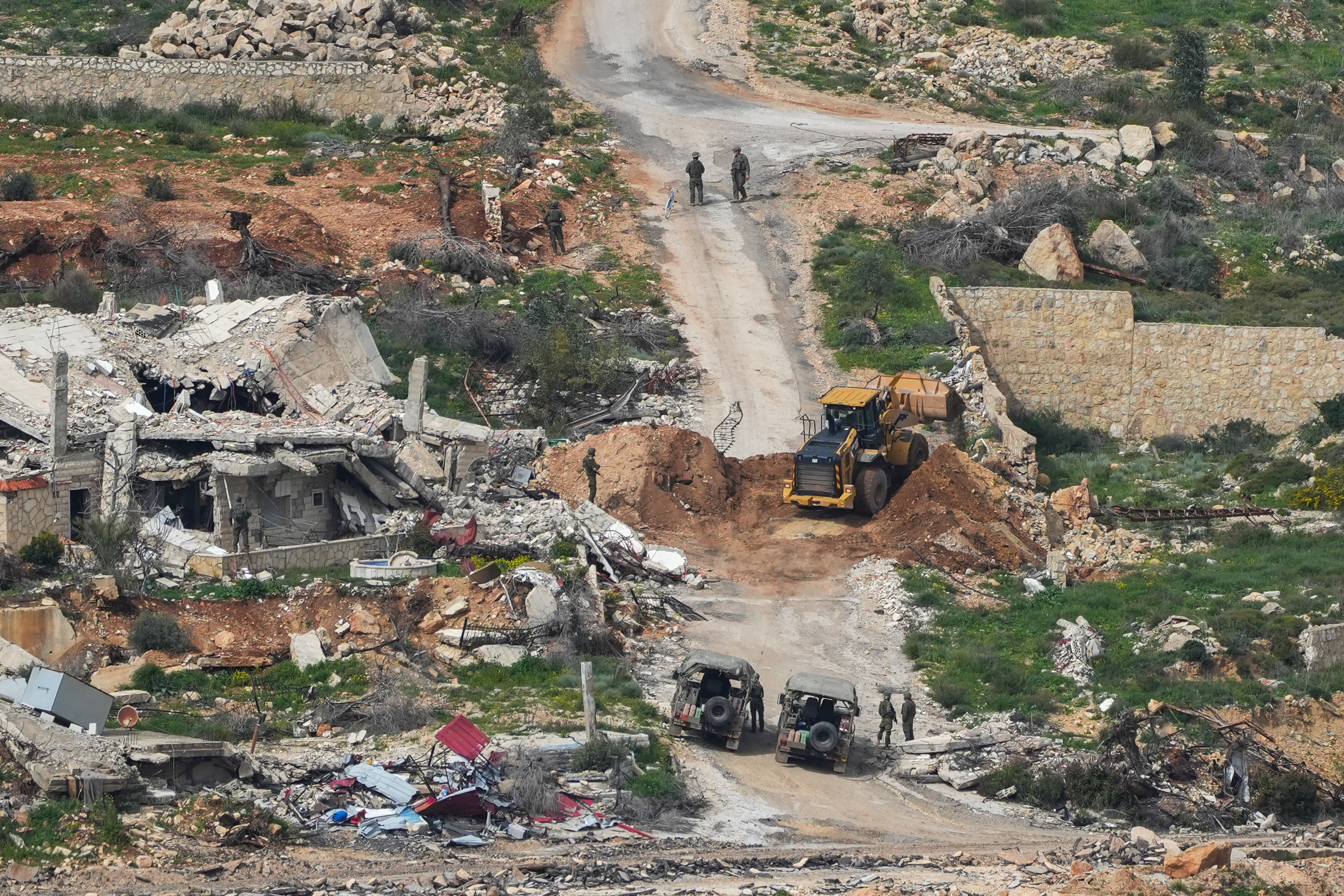 IDf operates against Hezbollah in Southern Lebanon, March 2026