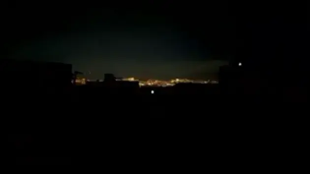 Darkness over Tehran after airstrikes