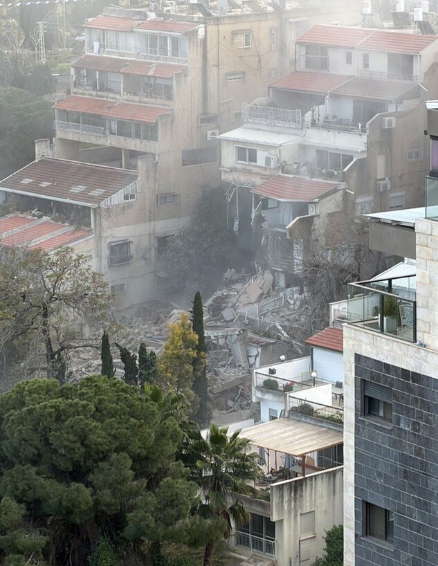 Direct Iranian missile hit in Haifa