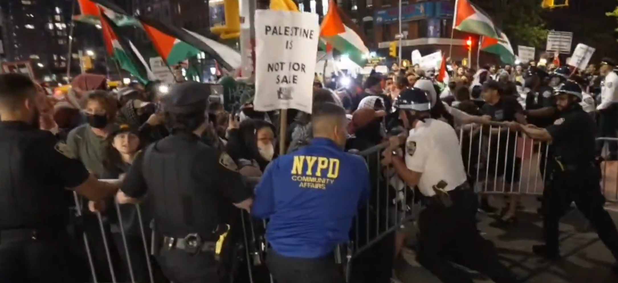 Pro-Palestinian Protesters Outside Park East Synagogue
