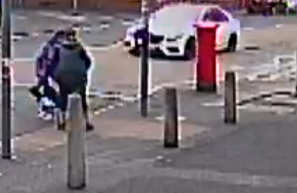 Driver attempts to run over Jewish family in Machenster