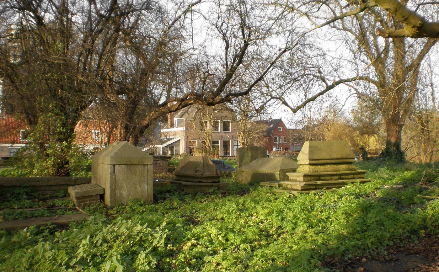 Ouderkerk aan de Amstel cemetery