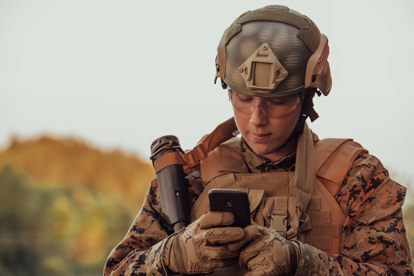 US soldier with smartphone