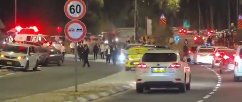 Chaos as Haredim attack police compund in Beit Shemesh