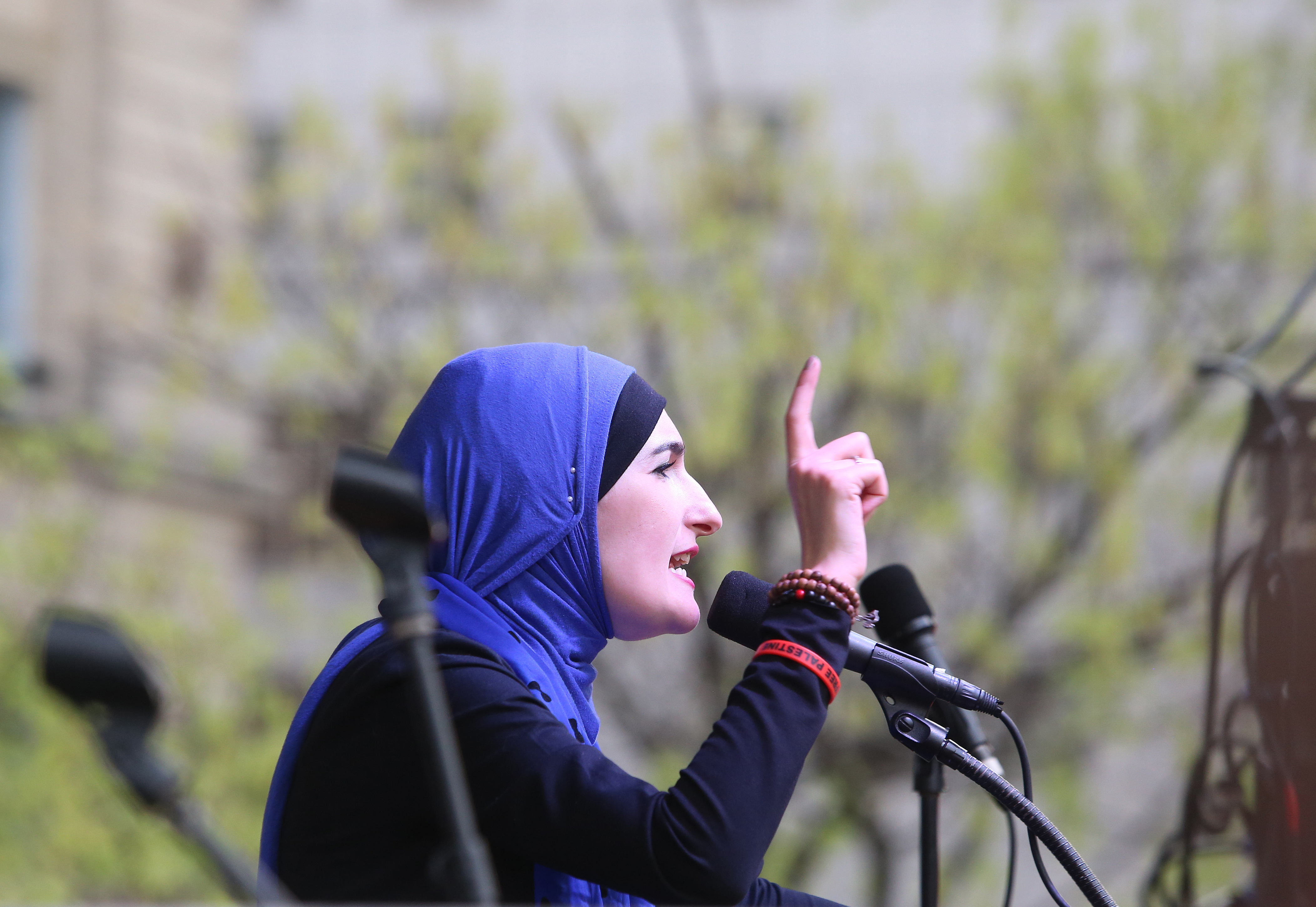 Linda Sarsour.