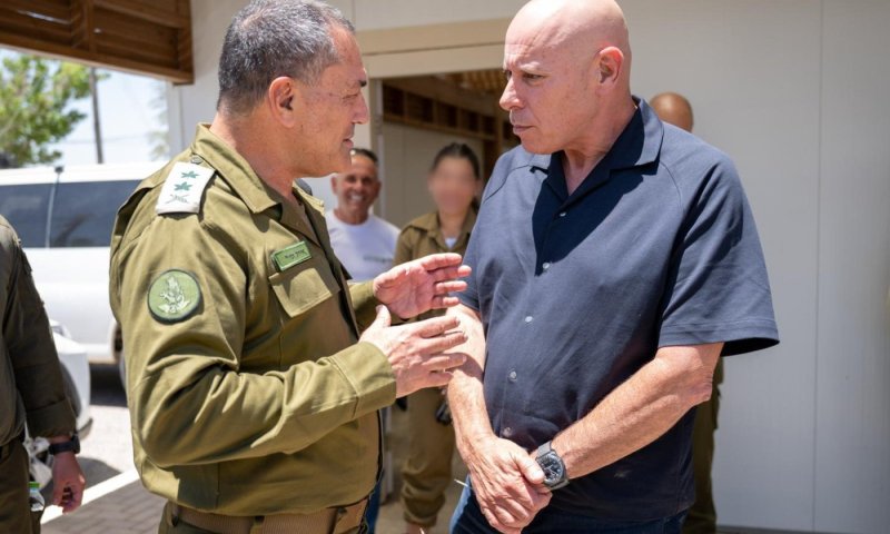 IDF Chief visits Northern Command