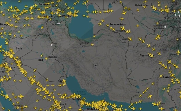 Strikes Back On? Iranian Skies Cleared of All Aircraft as Regime Rejects Trump's Offer