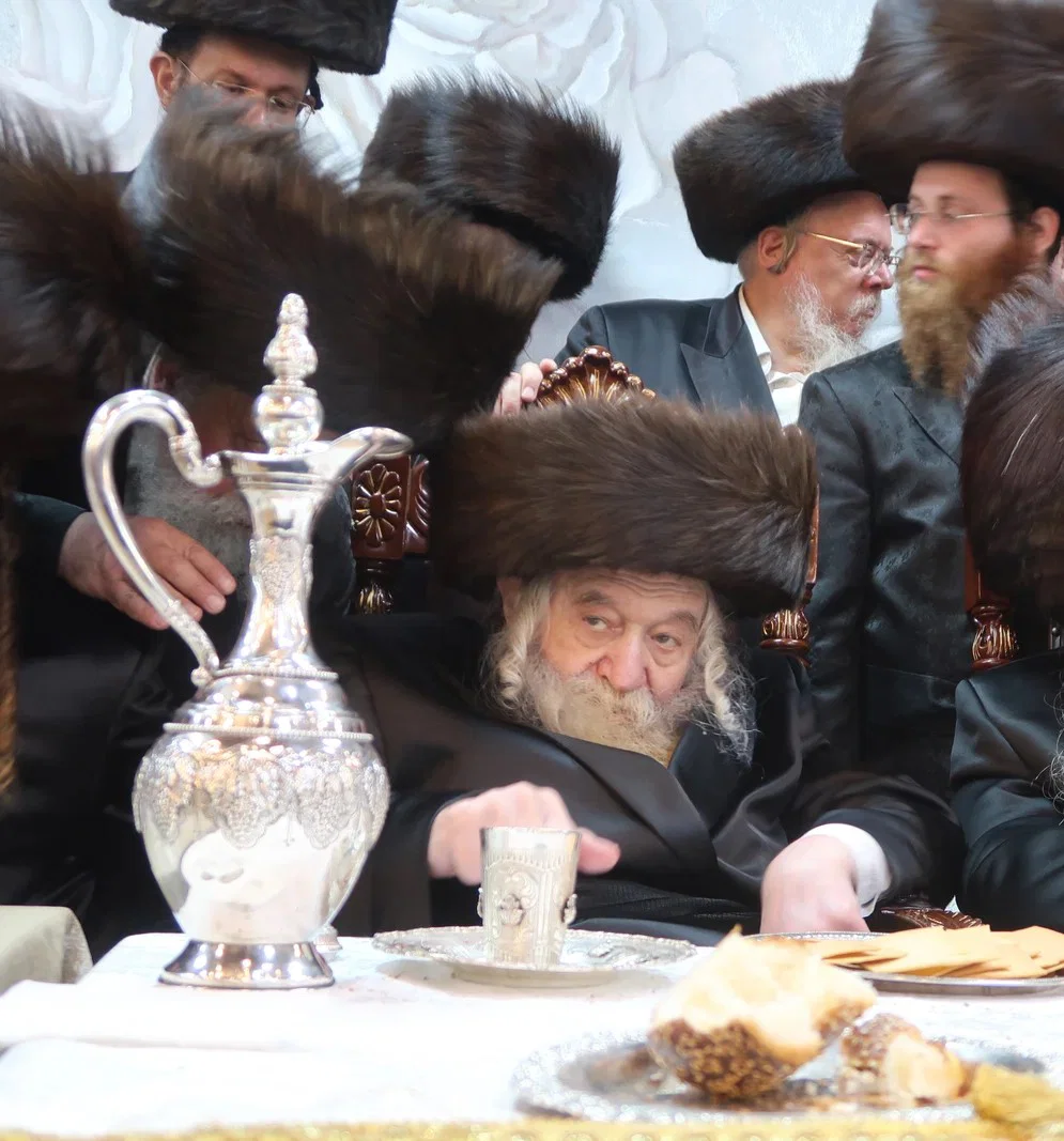 Sophisticated Heist at Chernobyl Beis Medrash: Thieves Steal Rebbe's Sacred Silver 