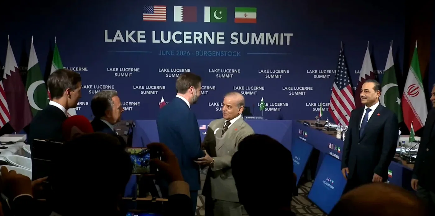 Vance, Kushner and Iran's Foreign Minister Photographed Together in Switzerland — With Iranian Flag in Background