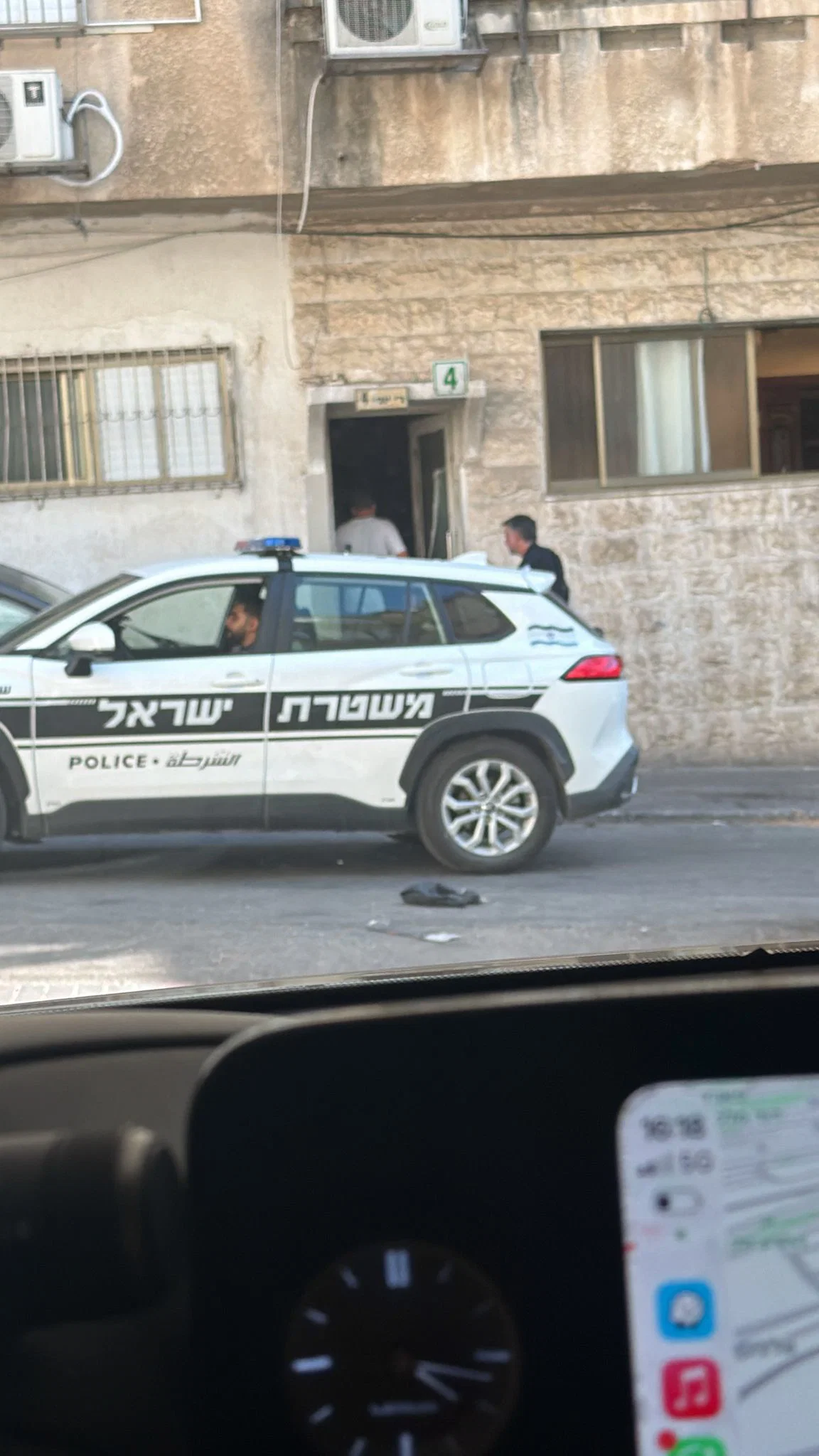 Police outside the shul