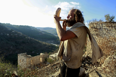 Elul Shofar Blowing : Wake up sleepers from your slumber