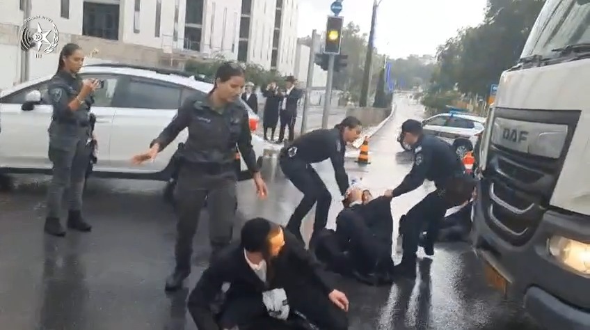 Ultra-Orthodox Conscription Protests Block Tel HaShomer