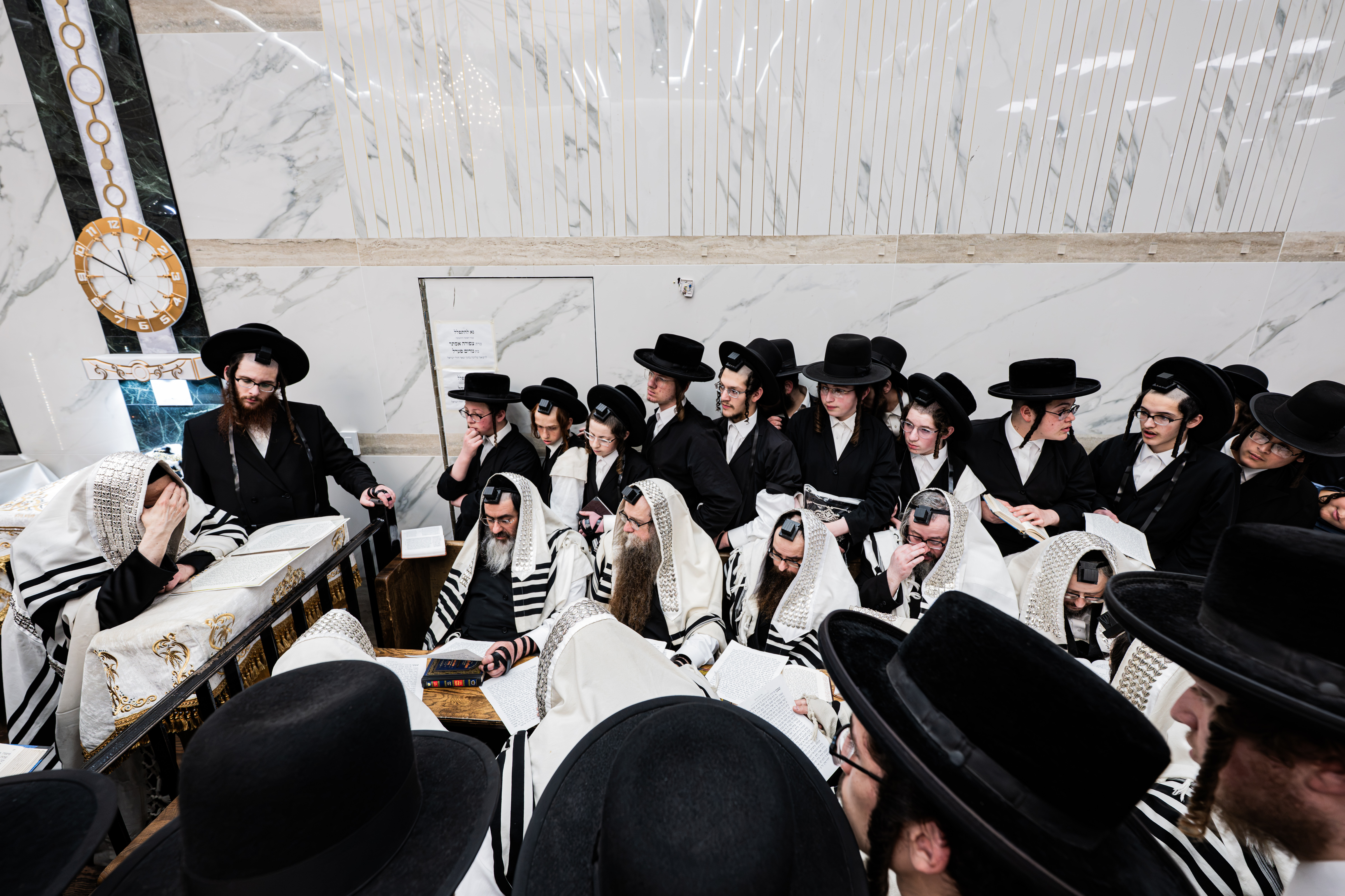 The Satmar Rebbe during Hatarat Nedarim