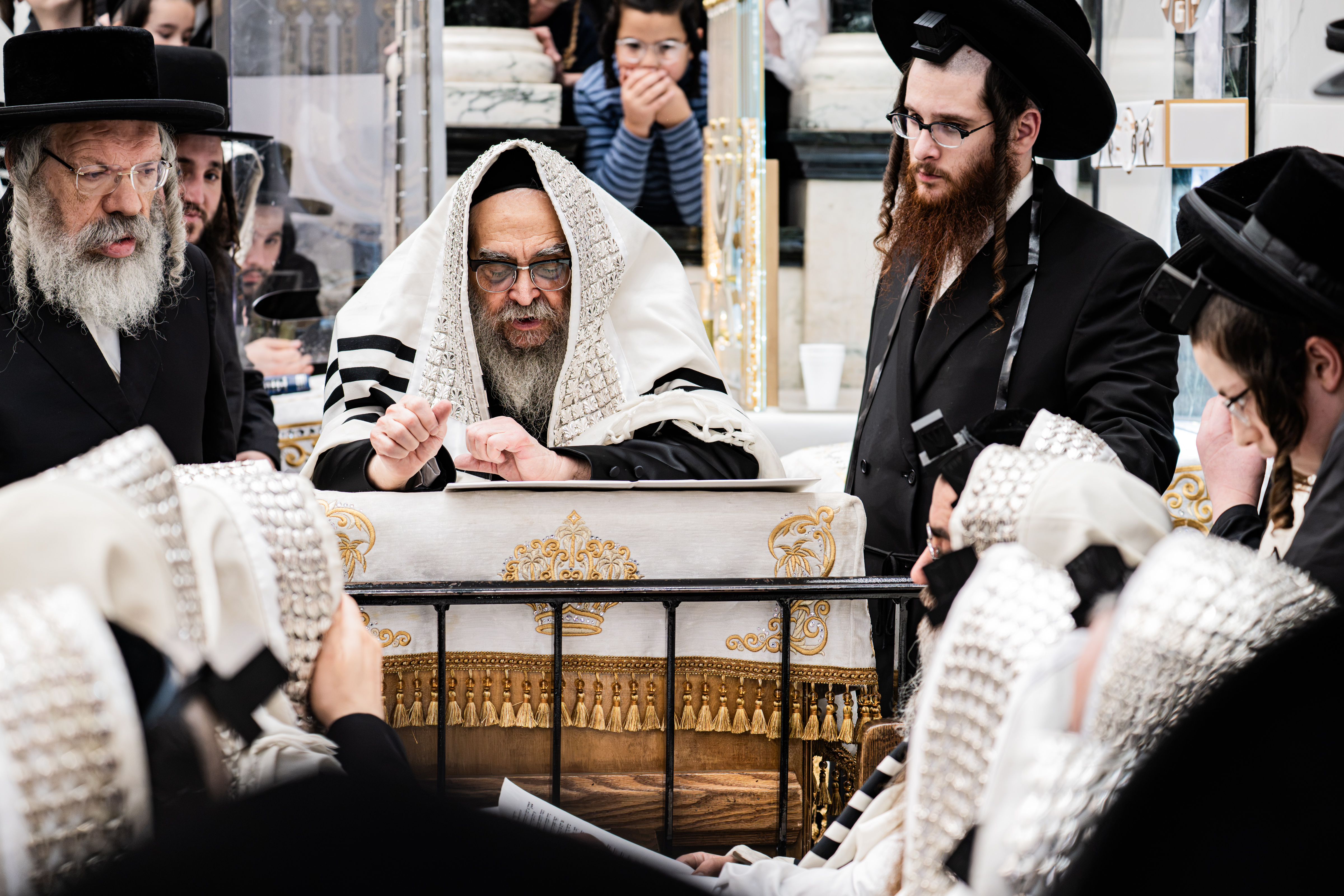 The Satmar Rebbe during Hatarat Nedarim