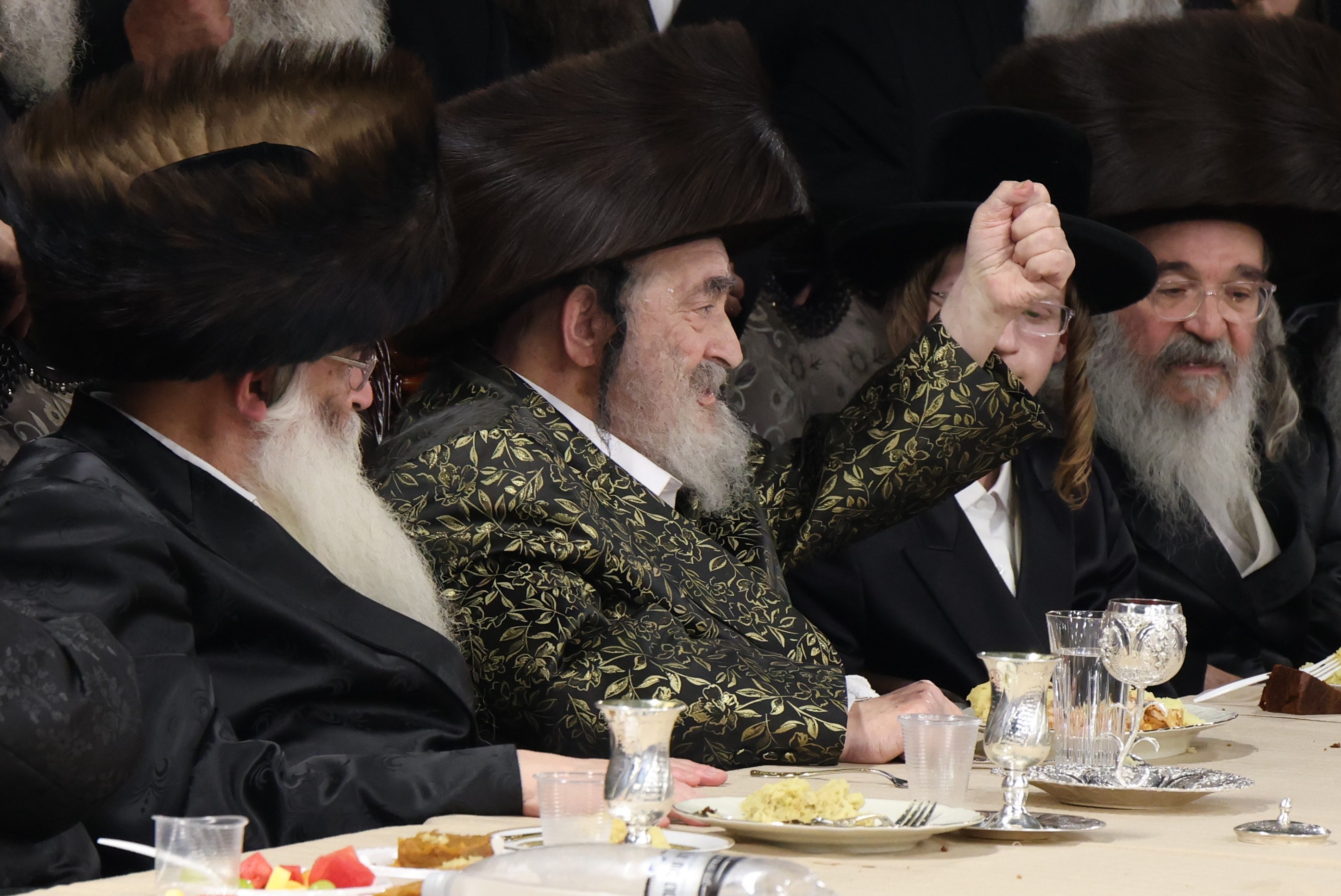 Vizhnitz celebration