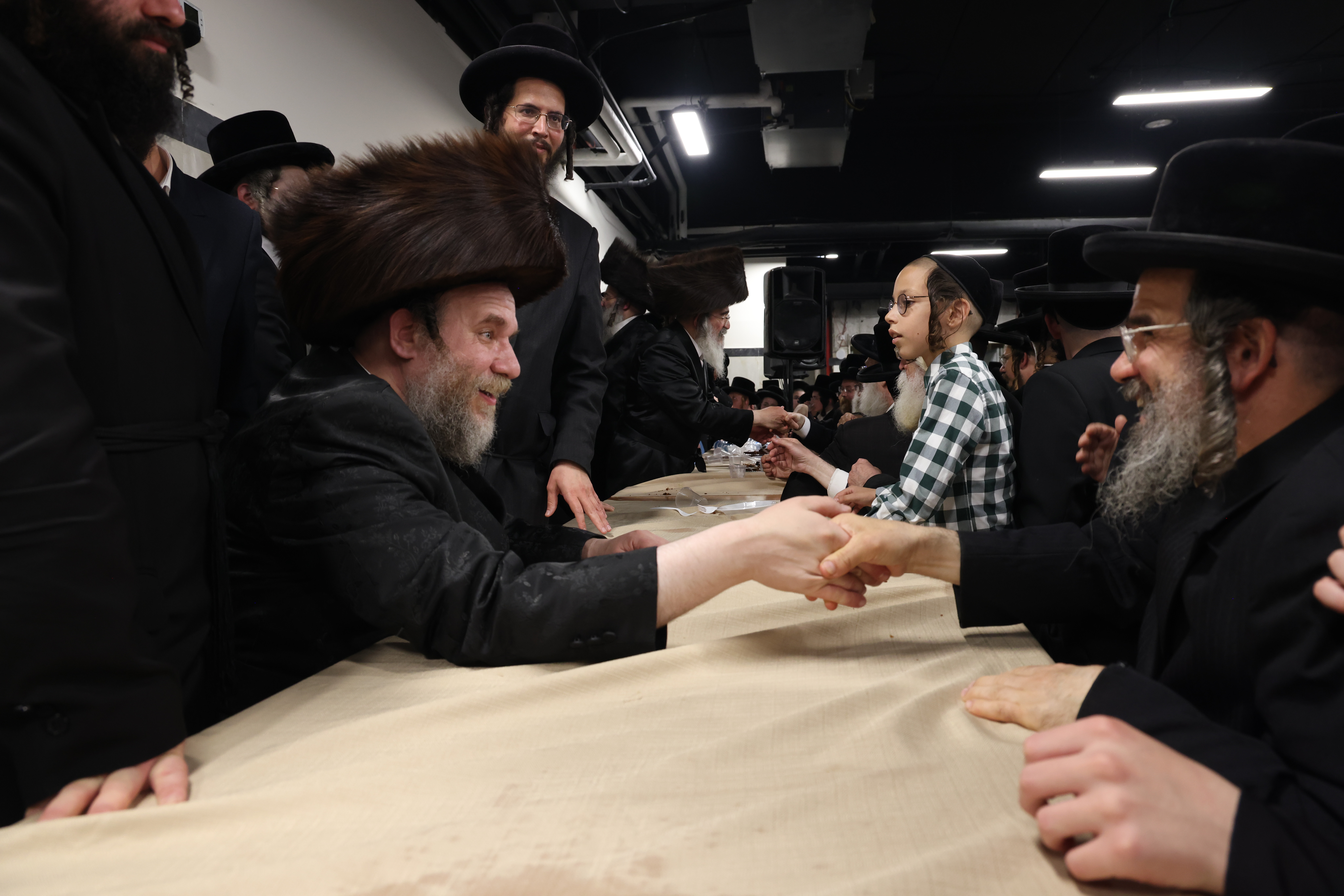 Vizhnitz celebration