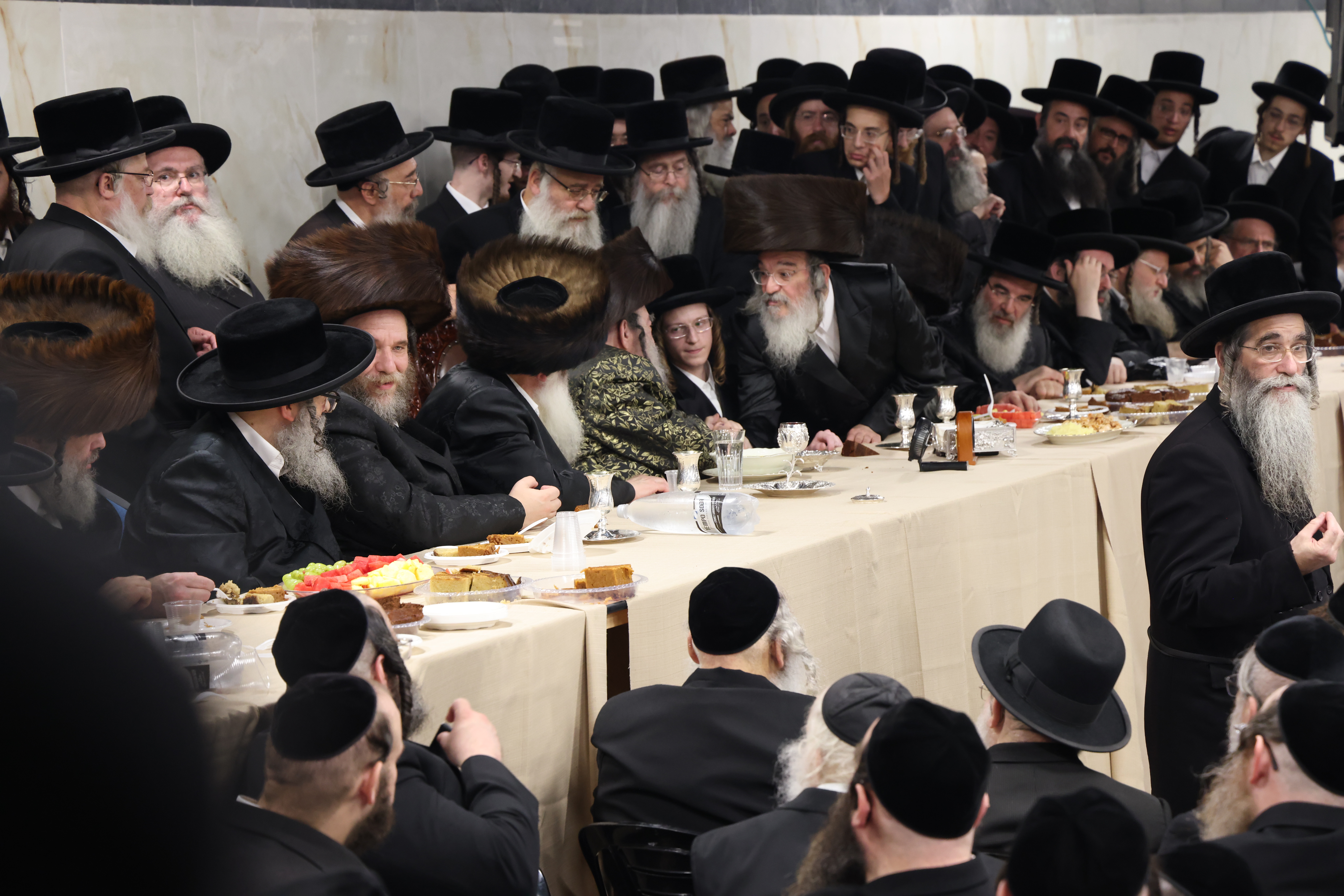 Vizhnitz celebration
