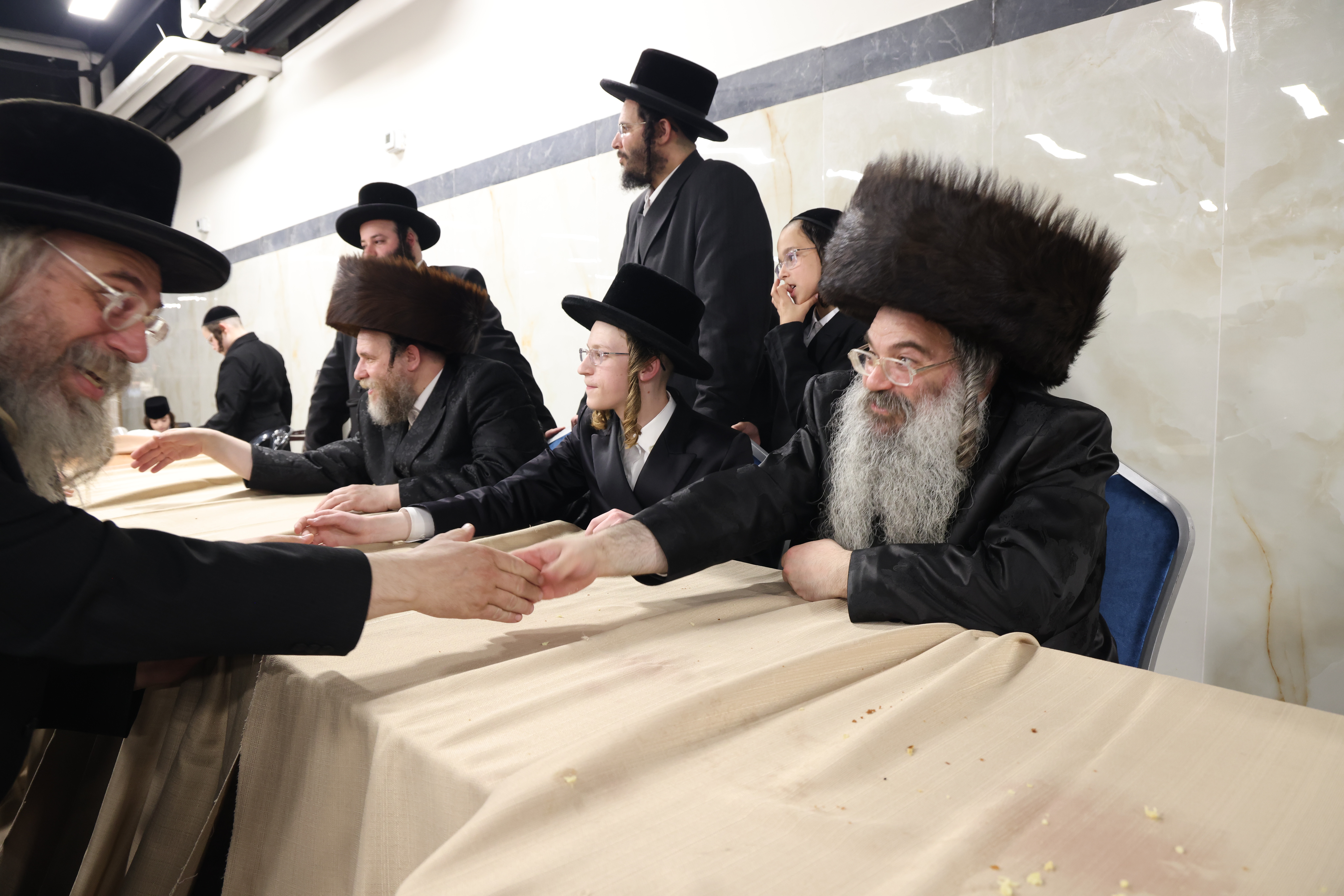 Vizhnitz celebration