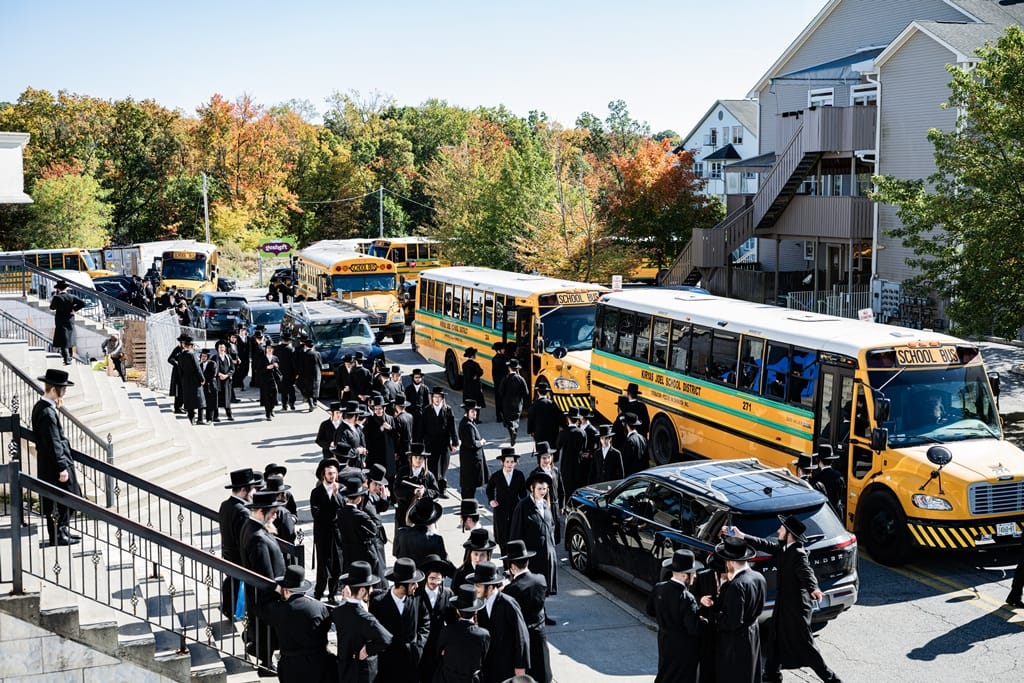The Satmar Rebbe shlita at the opening of the zman