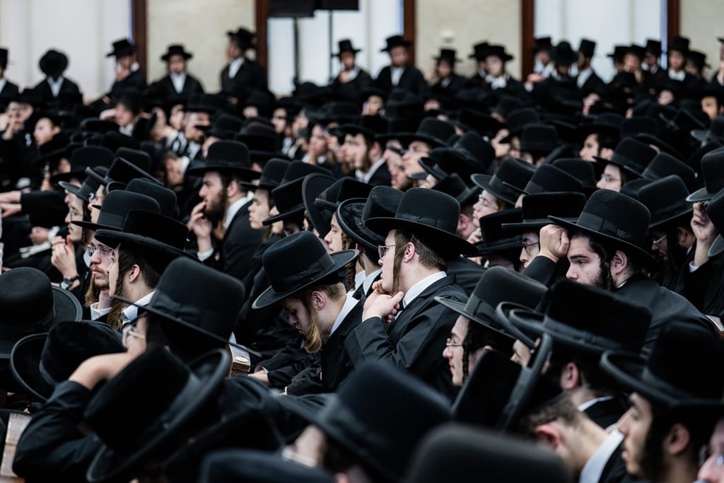 The Satmar Rebbe shlita at the opening of the zman