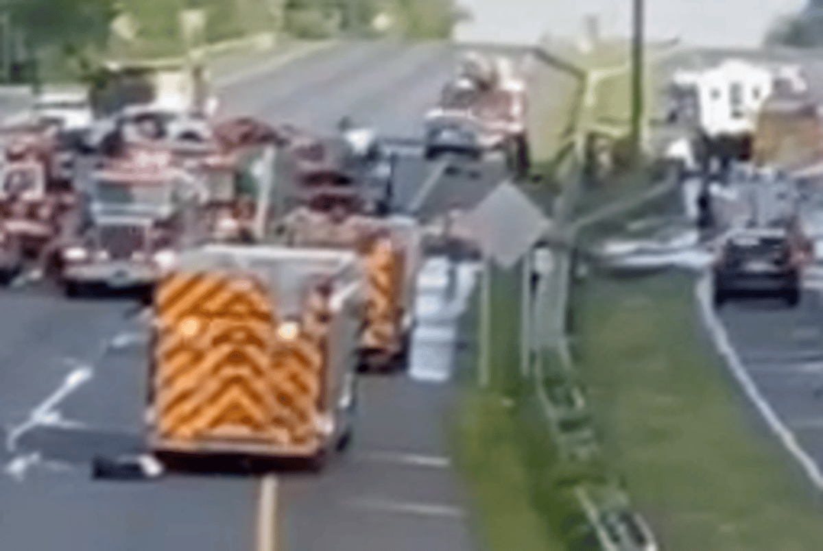 2-Alarm Tanker Fire Shuts Down Northbound I-287 in Edison, NJ