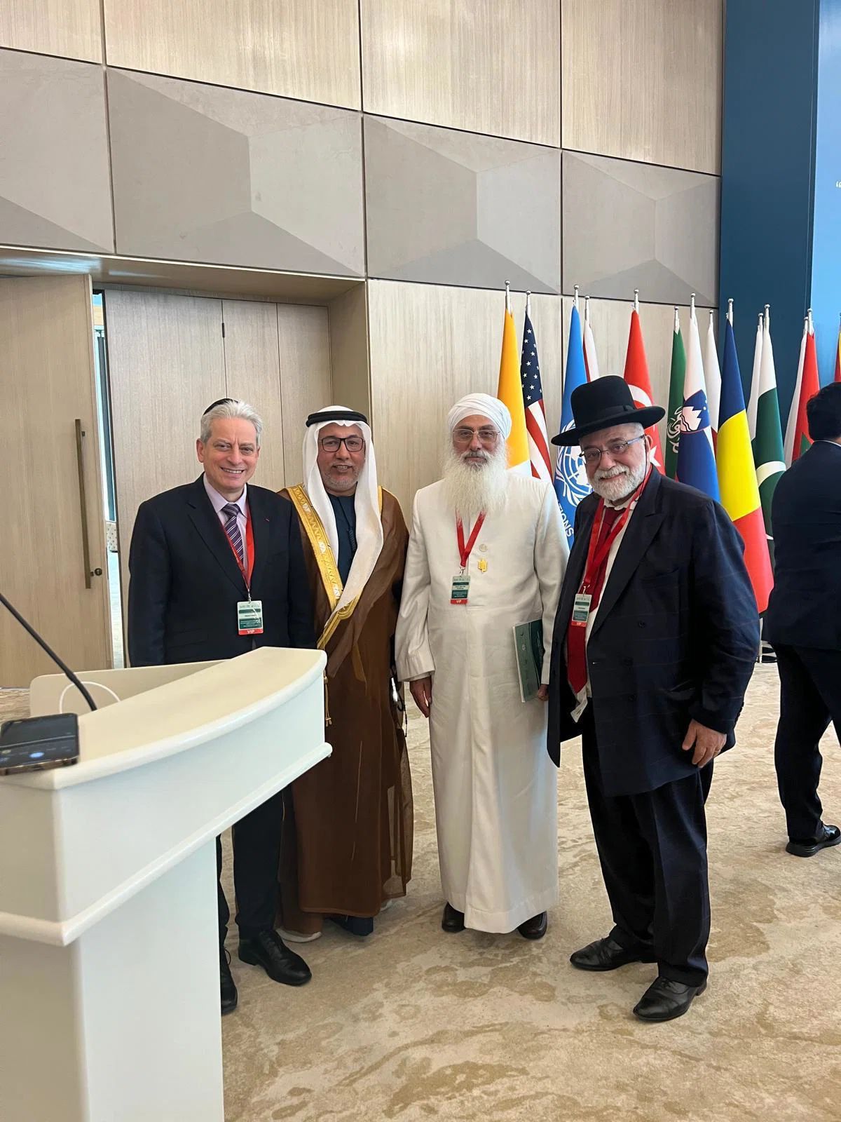 Rabbi Lewin visiting Gulf states