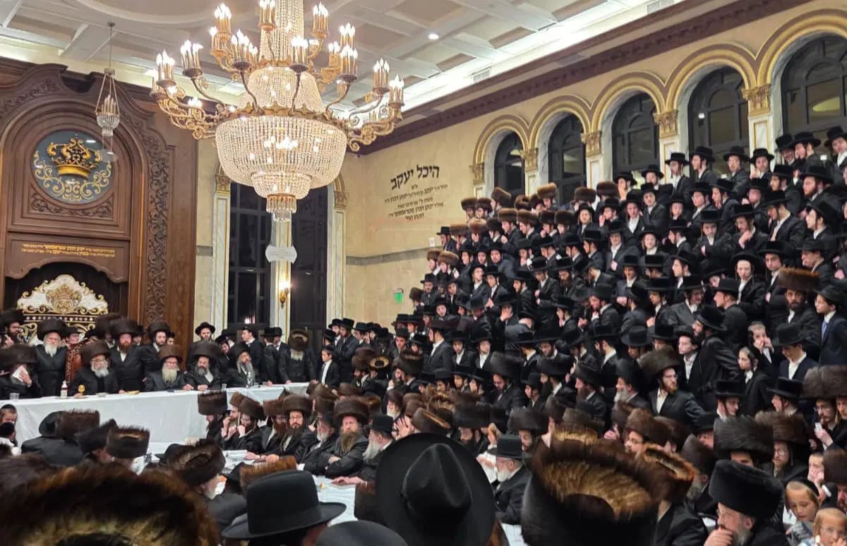 Admor From Vizhnitz Monsey spends Shabbos in Lekwood