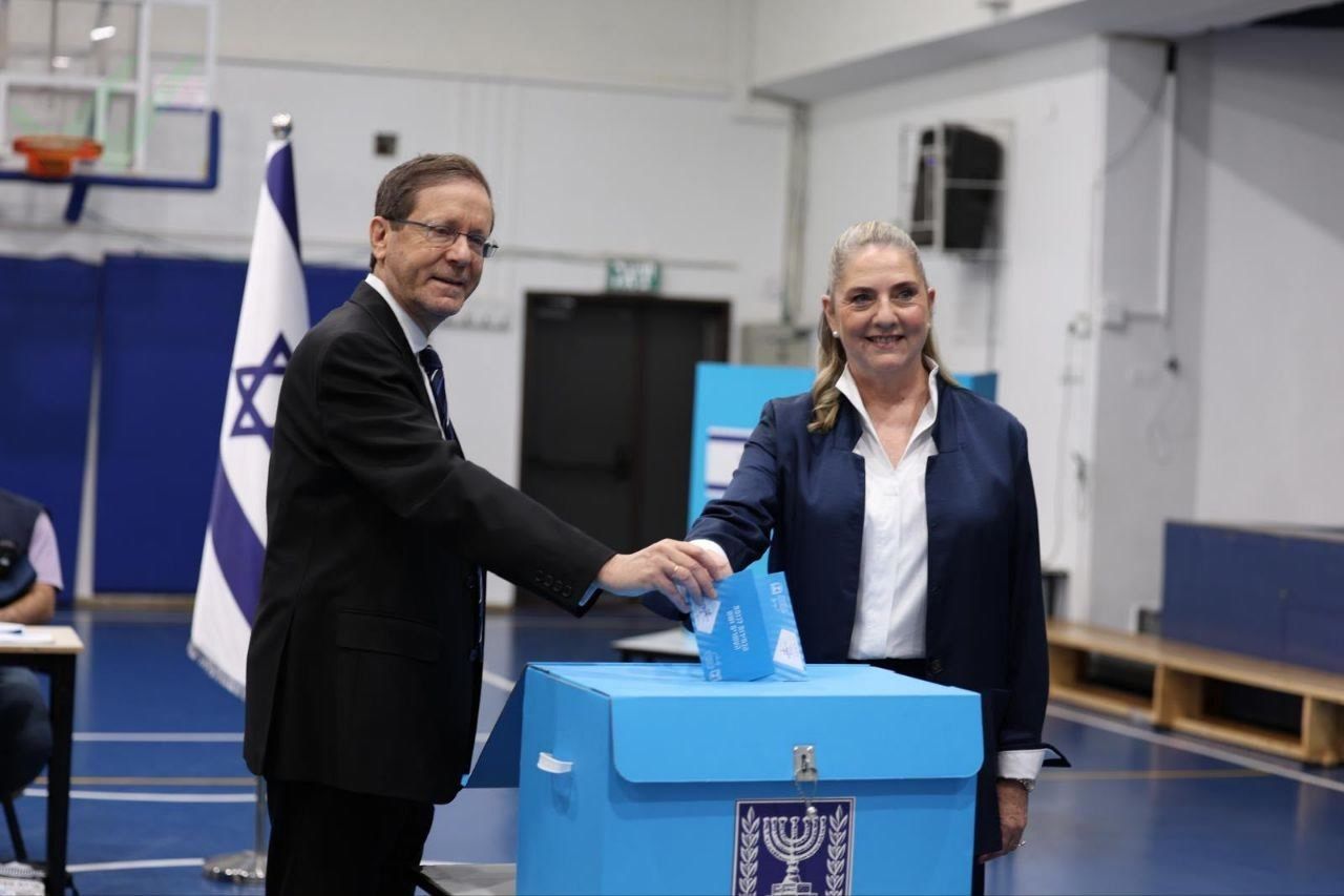President herzog votes
