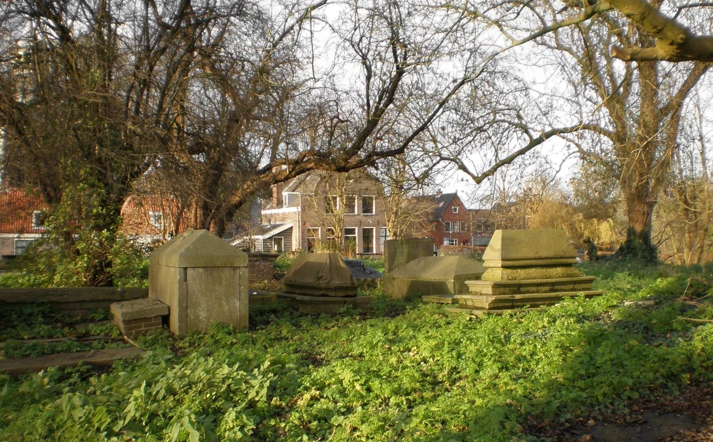  Ouderkerk aan de Amstel cemetery