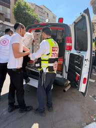 Toddler Falls From Height in Bnei Brak, Hospitalized in Moderate Condition