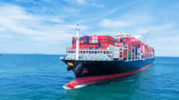 Cargo shipping vessel