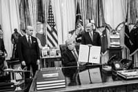 Trump in the Oval Office