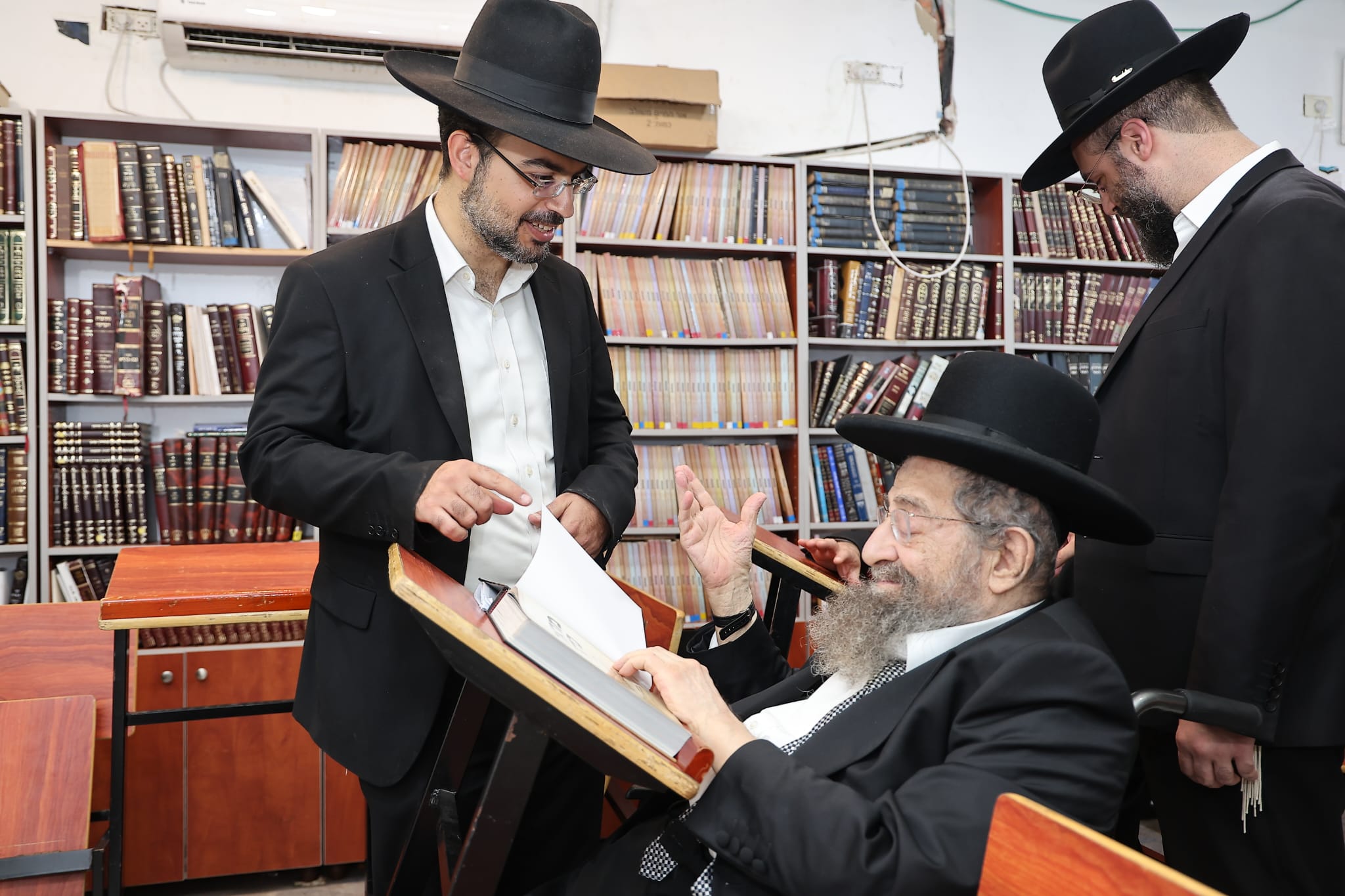 Service to remember Rabbi Shalom Cohen
