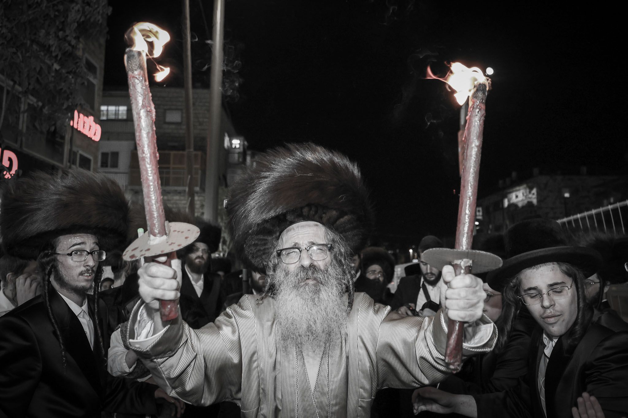 Hachnasas sefer Torah at the beis medrash of HaGaon HaTzaddik Rav Nachman Biderman