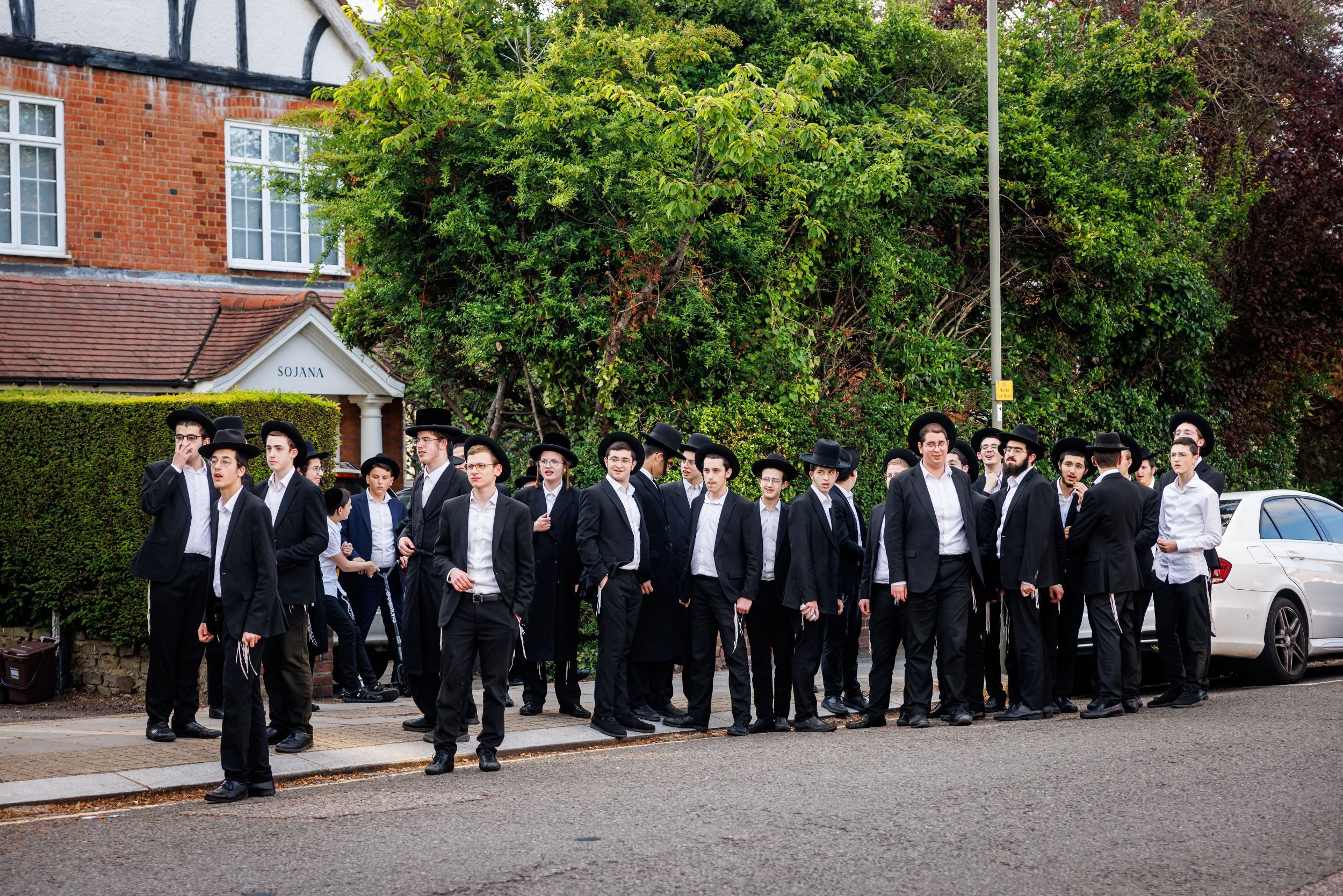 Yeshiva students in London