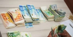 Israeli currency notes
