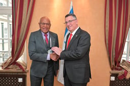 Foreign Minister Gideon Sa'ar and Fiji Prime Minister Sitiveni Rabuka.